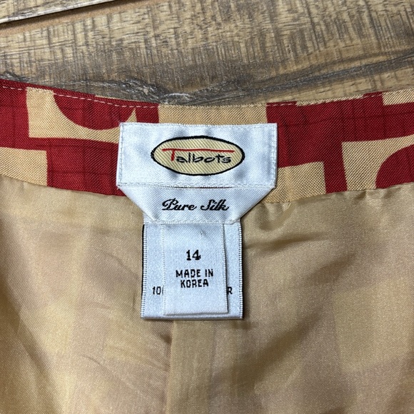Women’s Talbots Silk Pants with Red and Beige Design Size 14 - Picture 2 of 7